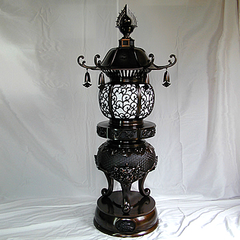 西教寺型台灯籠